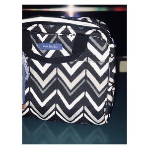 Vera Bradley Bags - VERA BRADLEY LUNCH BOX Vera Bradley Bags - VERA BRADLEY LUNCH BOX